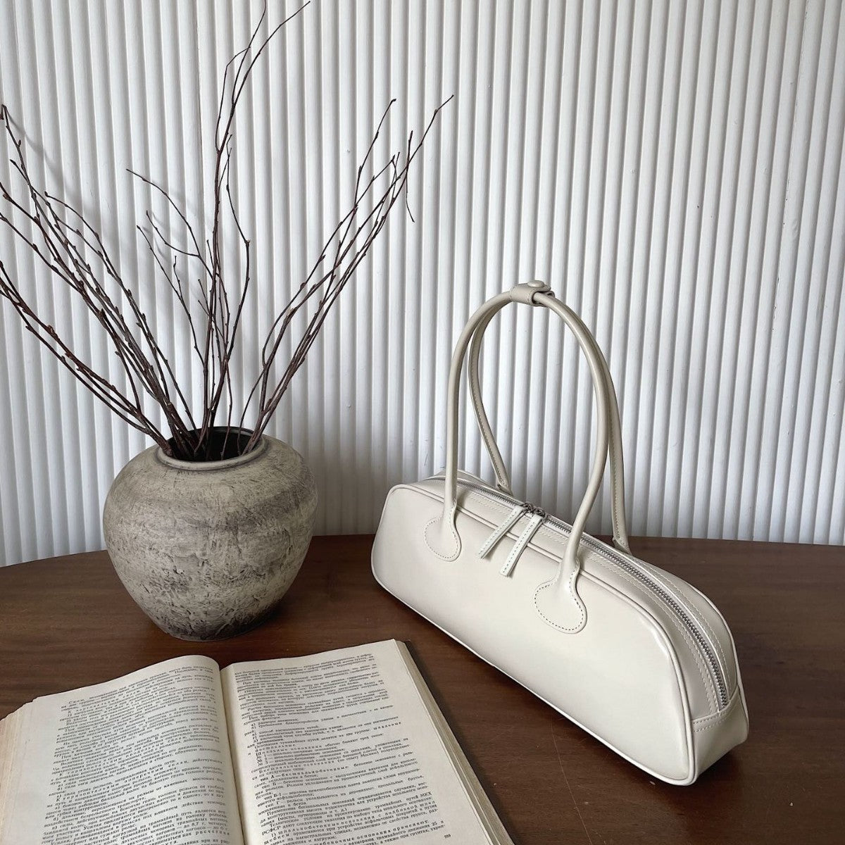 Sac à main "baril"- style Rétro - en cuir de vachette